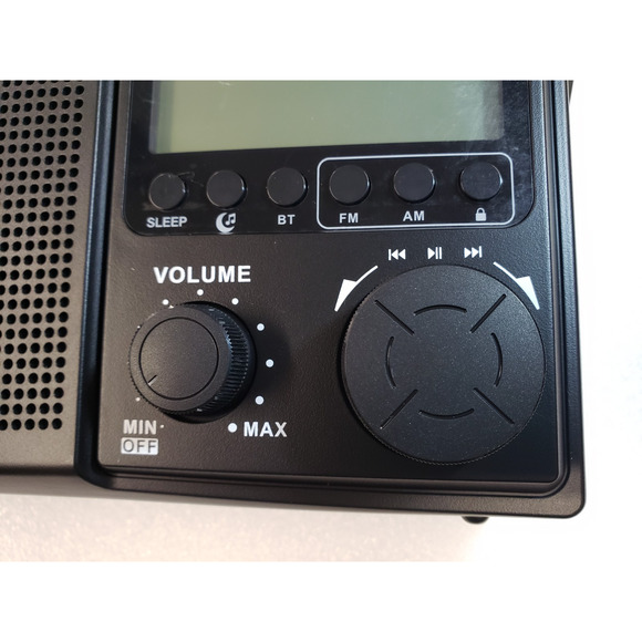 Portable AM FM Radio. Battery Operated or AC Power. BIG. Bluetooth / Audio Jack - Picture 7 of 16